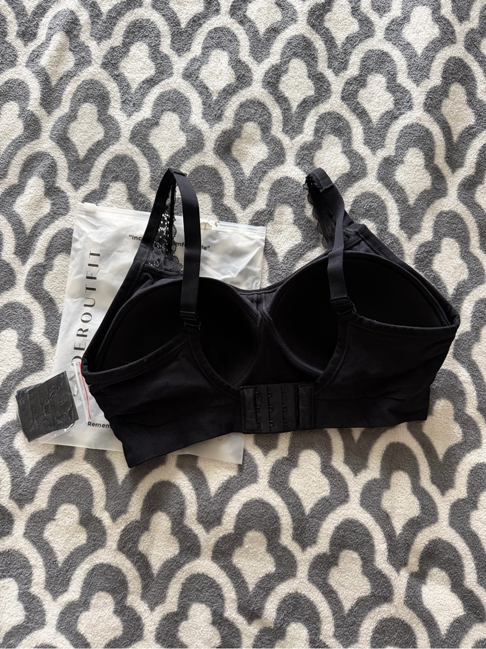 NWT The Comfort Bra Lace Straps - Picture 2 of 6